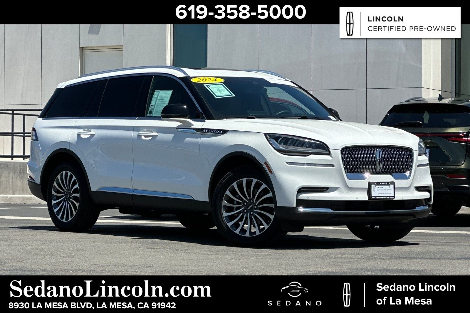 2024 Lincoln Aviator Reserve in White Metallic — front three-quarter view
