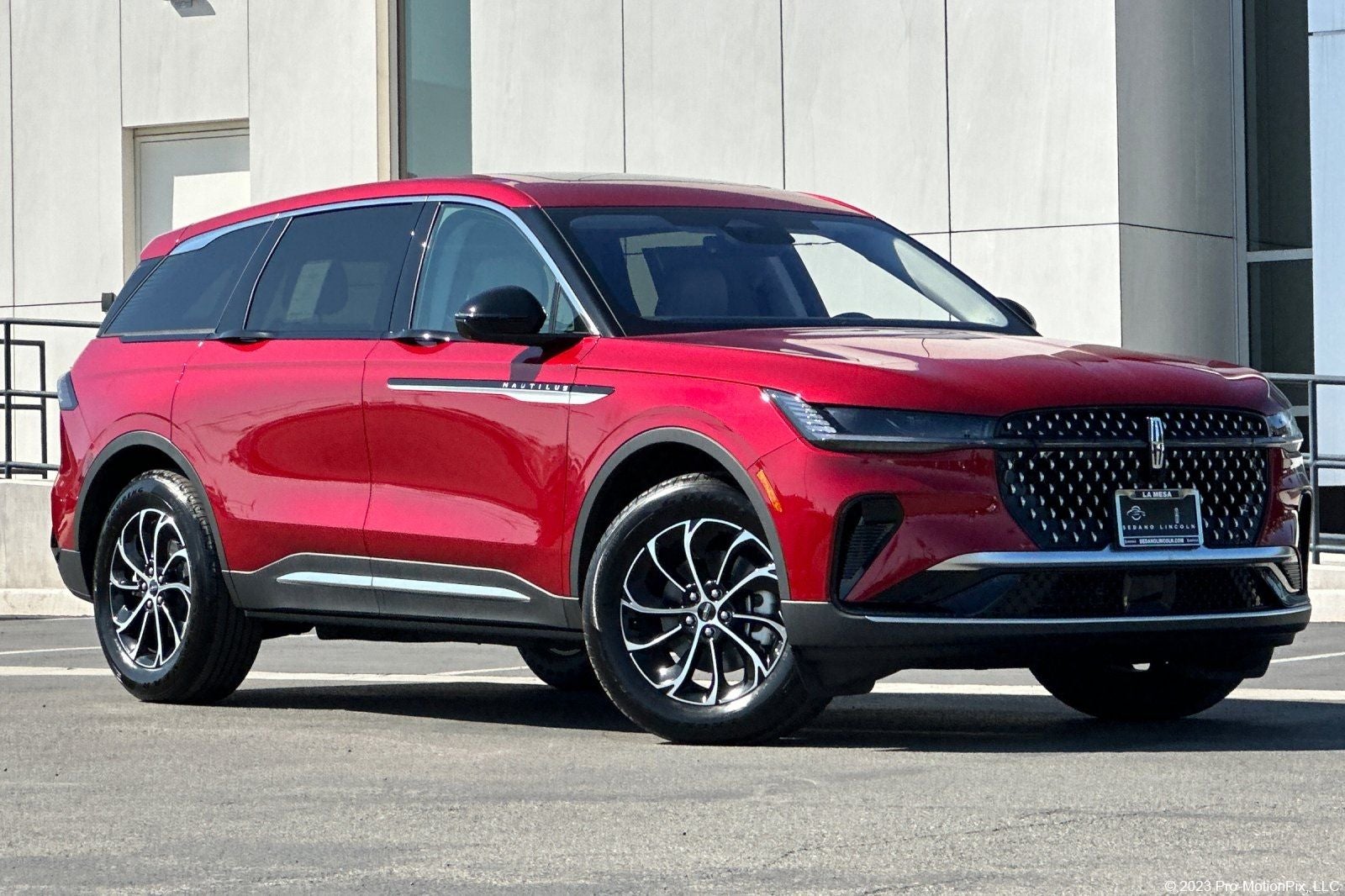 2026 Lincoln Nautilus Premiere in Red Carpet Metallic Tinted Clearcoat — front three-quarter view