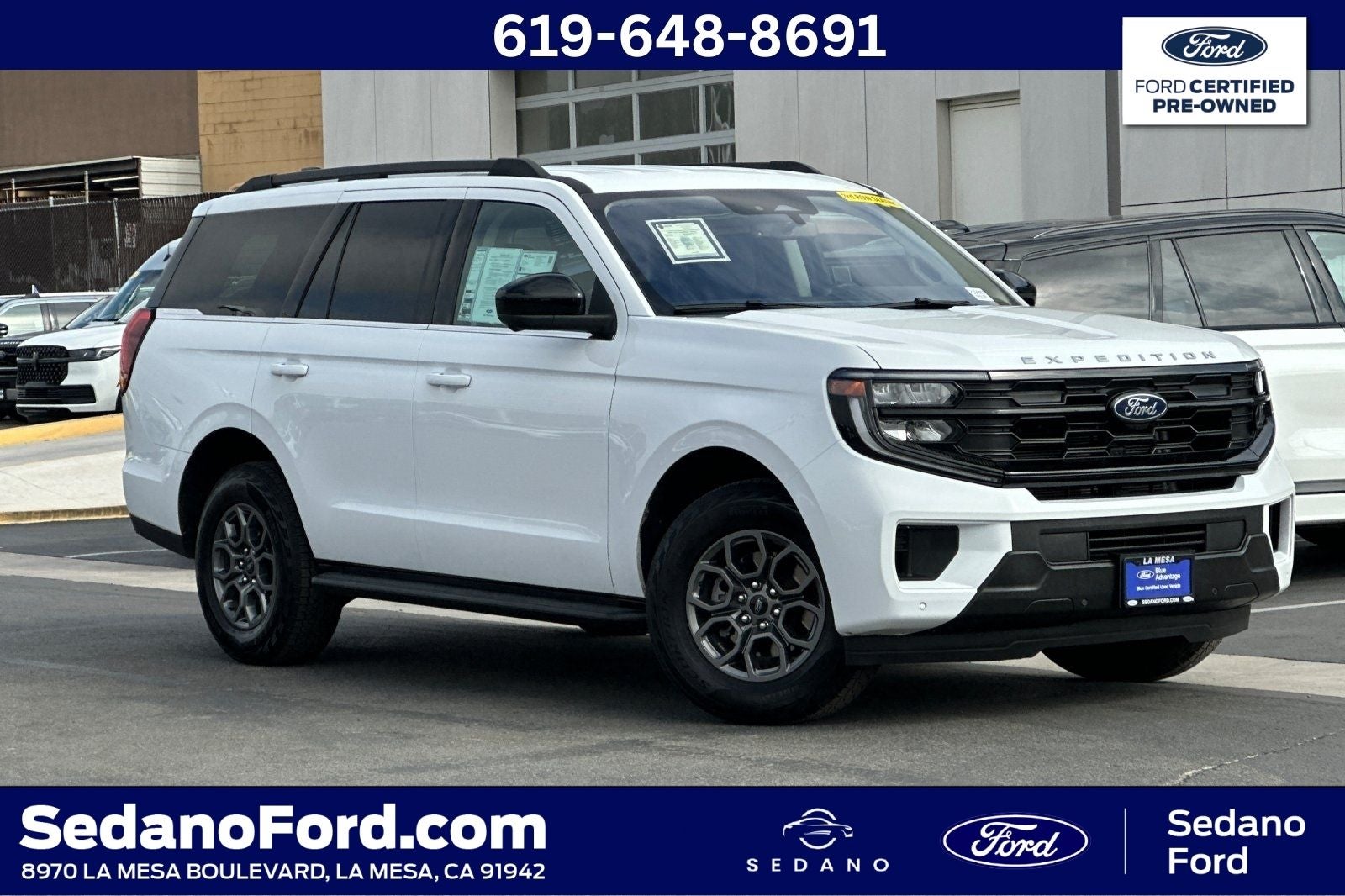 2025 Ford Expedition Active in Oxford White — front three-quarter view