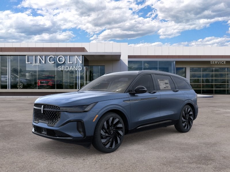 2026 Lincoln Nautilus Reserve in Whisper Blue Metallic Clearcoat — front three-quarter view