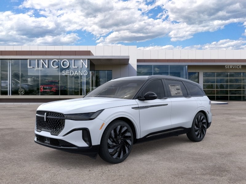 2026 Lincoln Nautilus Reserve in White Platinum Metallic Tri-Coat — front three-quarter view