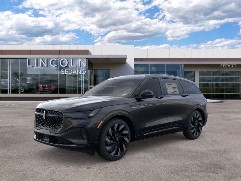 2026 Lincoln Nautilus Reserve in Infinite Black Metallic Clearcoat — front three-quarter view
