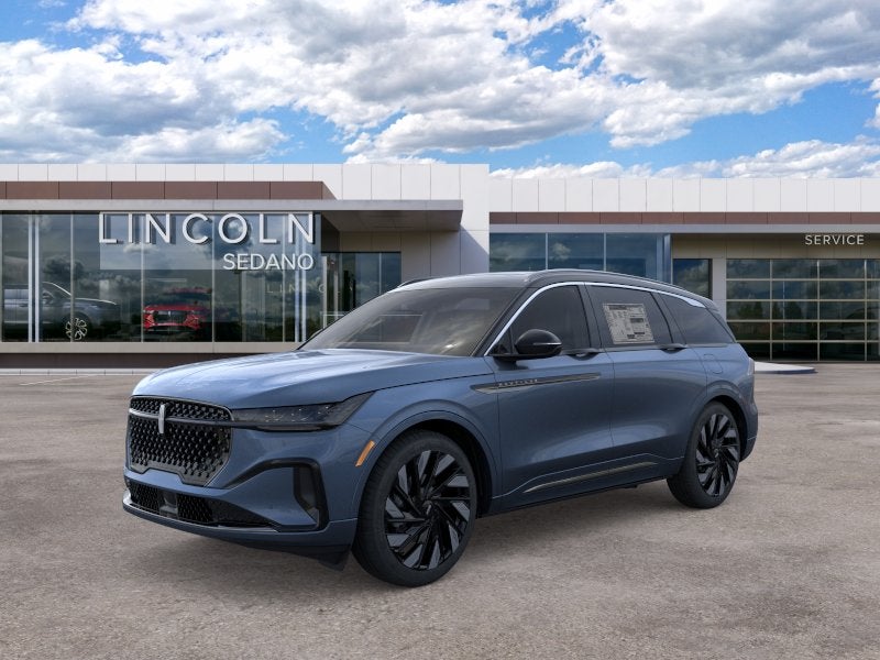2026 Lincoln Nautilus Lincoln Black Label in Whisper Blue Metallic Clearcoat — front three-quarter view